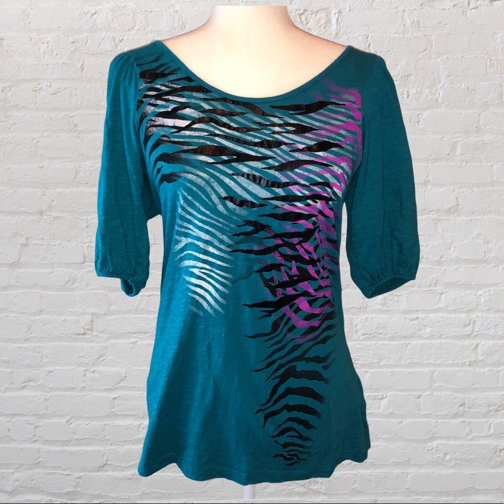 Teal Graphic Top